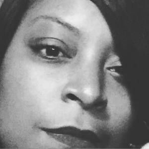 Meet your Posher, Lashaun